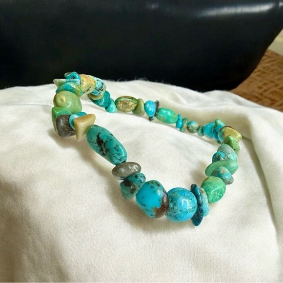 Turquoise Nugget Stretch Bracelet - Picture 3 of 10